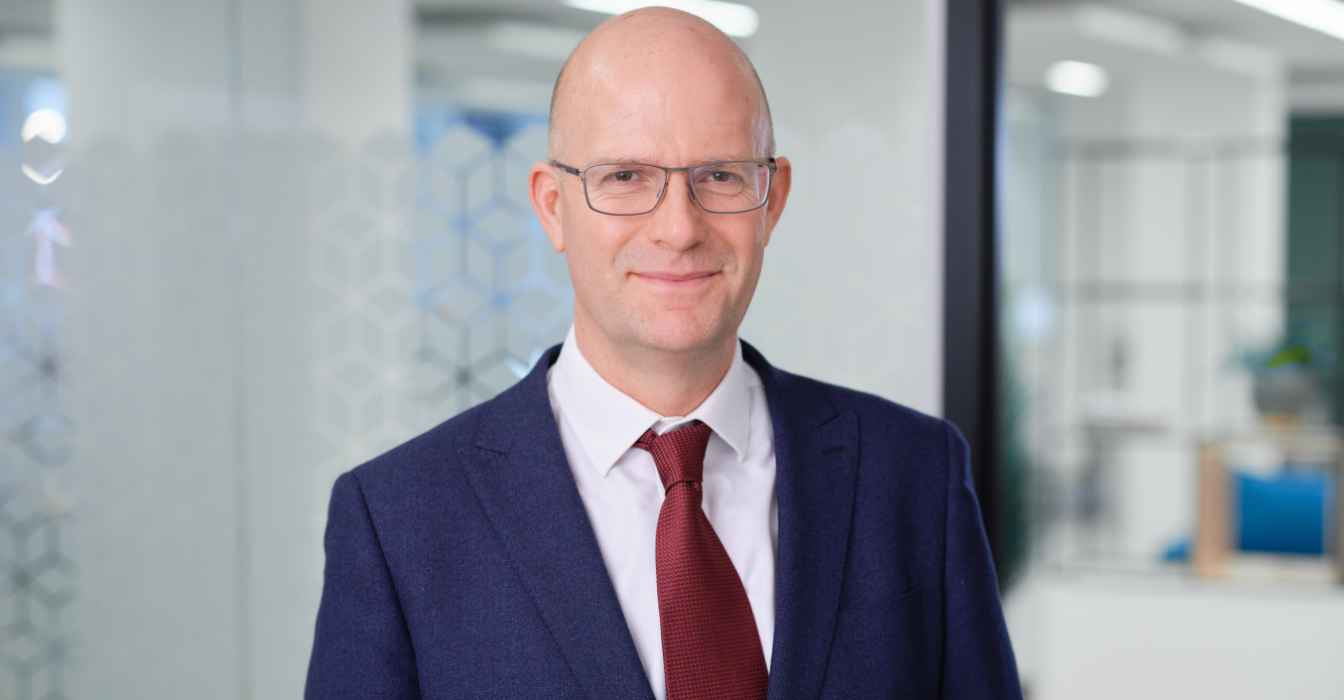 Strategic Clarity in Crisis: Lawrence Dore on Modern Reputation Risk