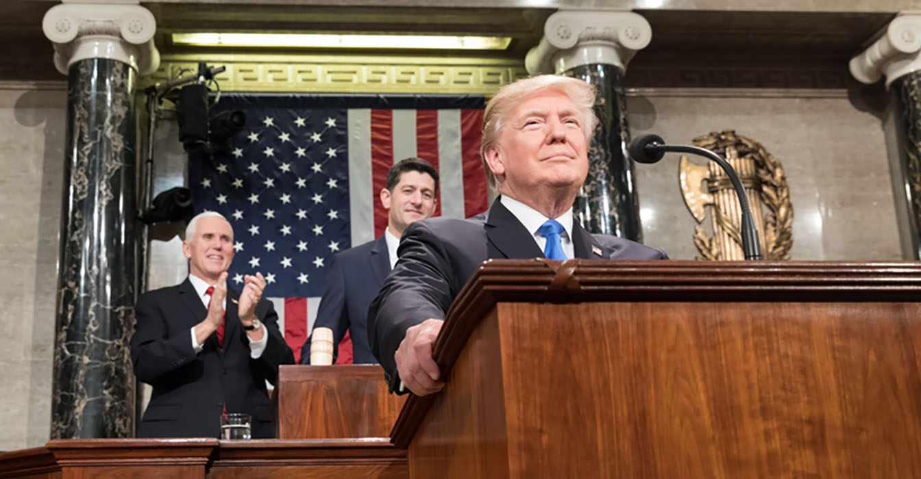 Official White House Photo by Shealah Craighead.