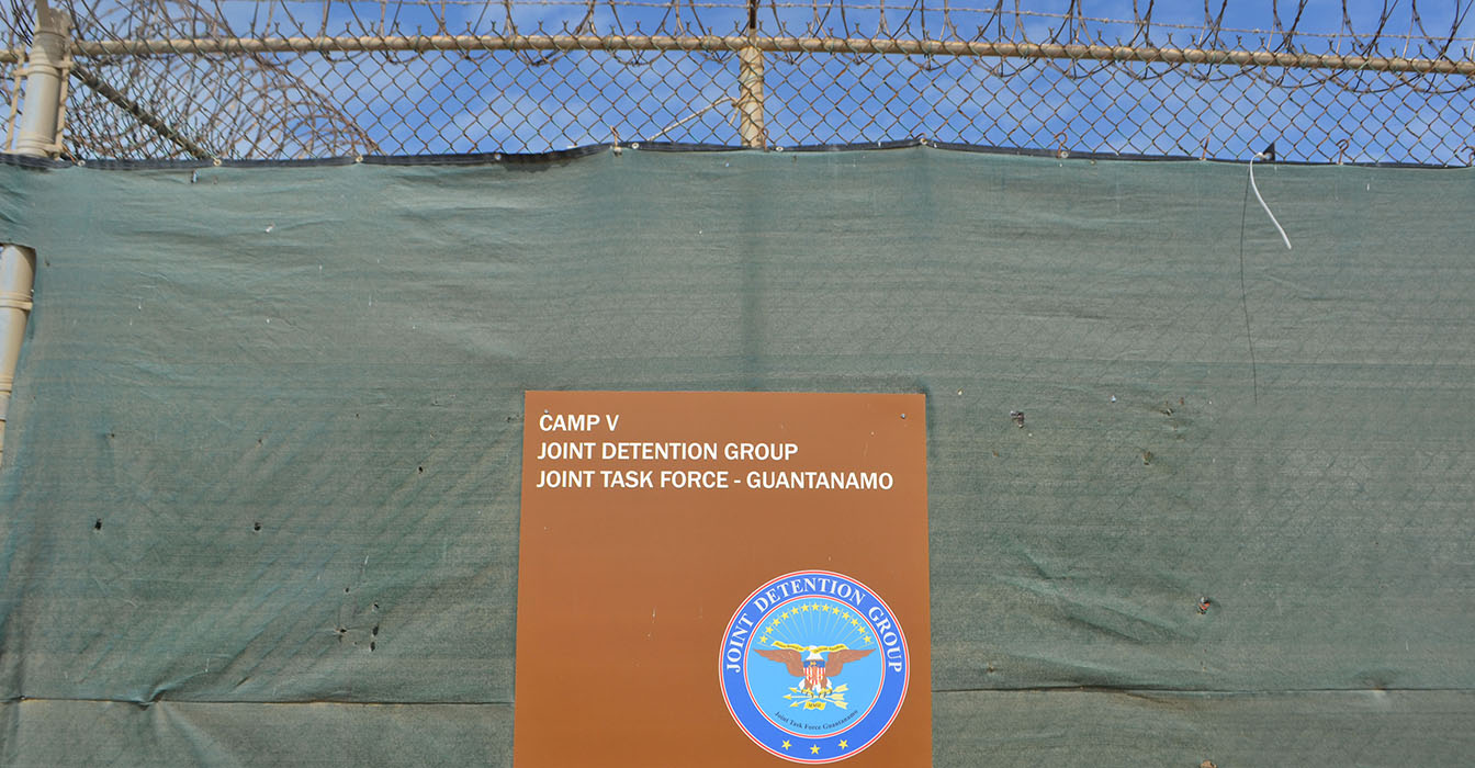 Guantanamo’s ‘Hockey Light’ Takes Center Stage in Resumed 9/11 Proceedings 